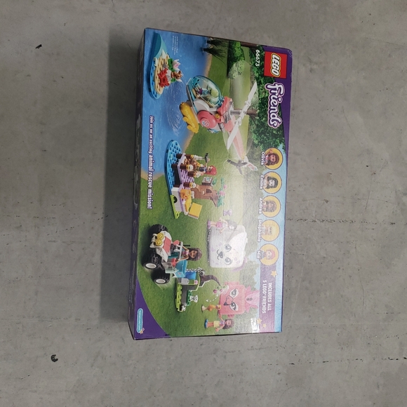 Lego - Picture 6 of 6